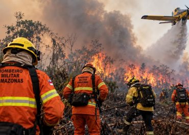 Amazonas reforça combate às queimadas após registrar milhares de focos de incêndio