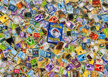 Aposentado fica milionário após descobrir fortuna em cartas Pokémon guardadas por 15 anos