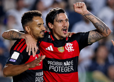 Flamengo usa camisa com frase “Proibir não é proteger” em protesto contra restrições às bets