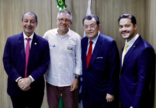 Governador eleito Omar Aziz articula com governo federal plano emergencial para transformar a saúde do Amazonas