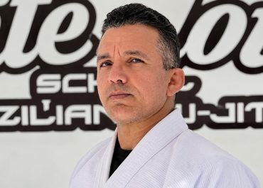 Professor de jiu-jitsu condenado por crimes sexuais contra menores terá de pagar indenizações às vítimas